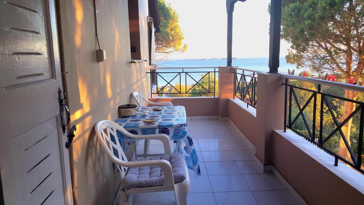 Xi Beach Galaxy Rooms מראה חיצוני תמונה