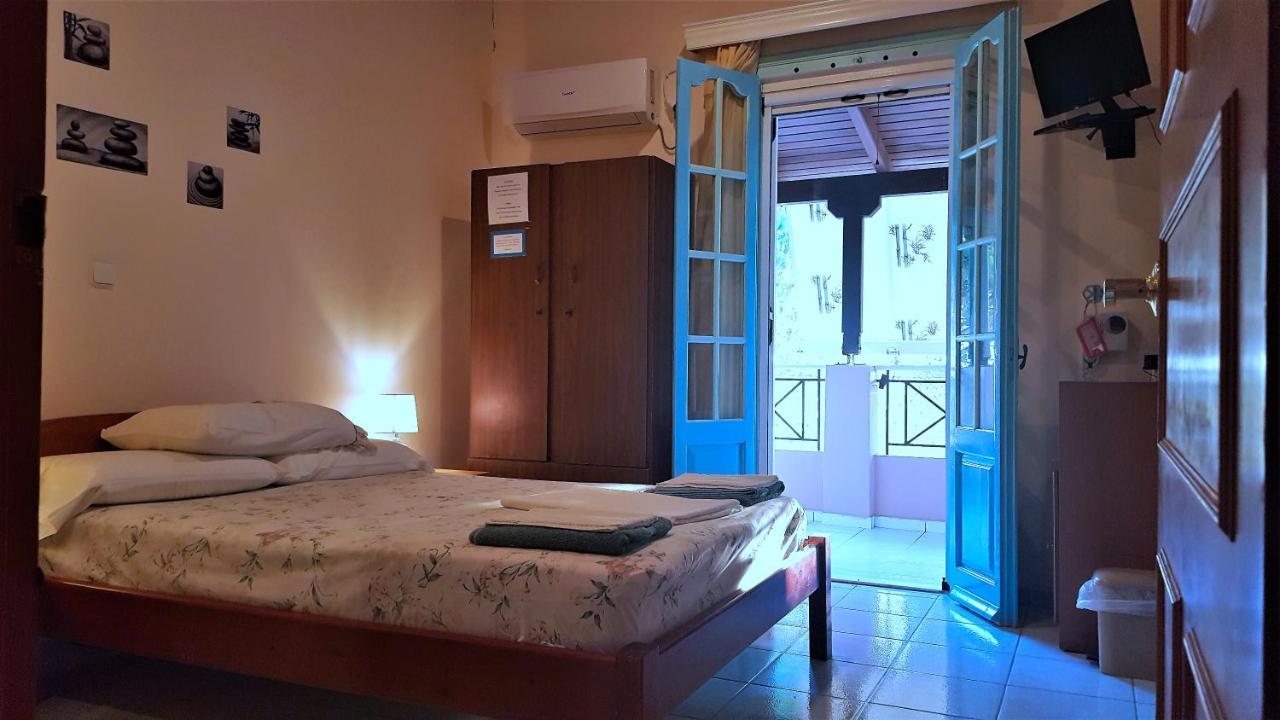 Xi Beach Galaxy Rooms מראה חיצוני תמונה