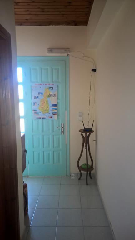 Xi Beach Galaxy Rooms מראה חיצוני תמונה